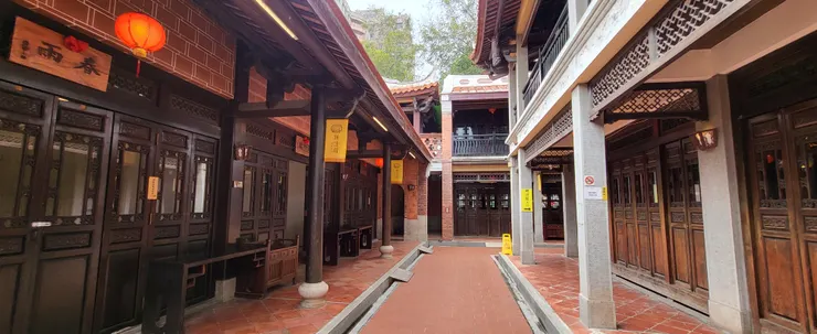 ﹝台灣民俗文物館﹞民藝街.(李建崑攝影)