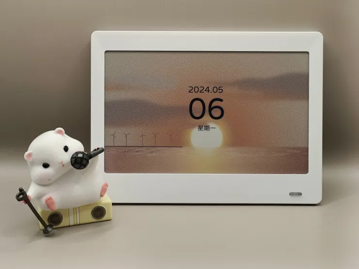 來源：ULANI 永恆曆 (公仔自備)