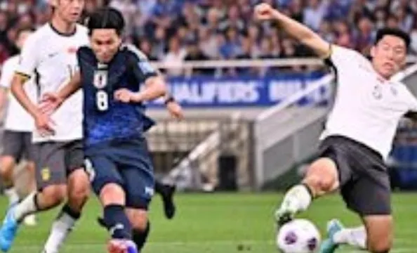 南野拓實為日本射成3:0