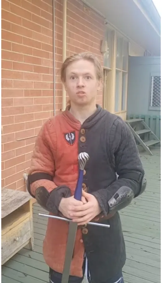 I want to learn the longsword 片段，片段影片來源：https://www.youtube.com/watch?v=W18pn8mkhOA