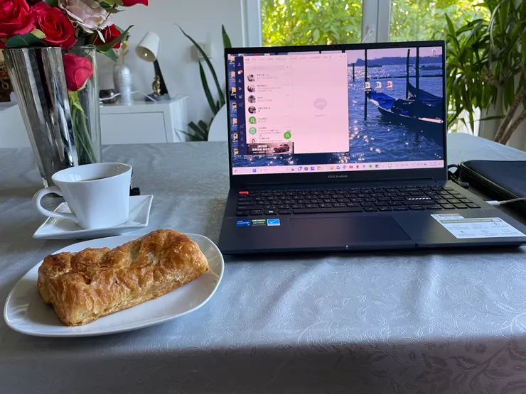 工作側拍，Sarajewo @ 09 / 2023.