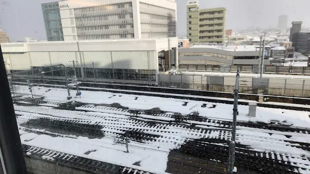 房間望出去就是福井幸福鐵道的鐵軌區域