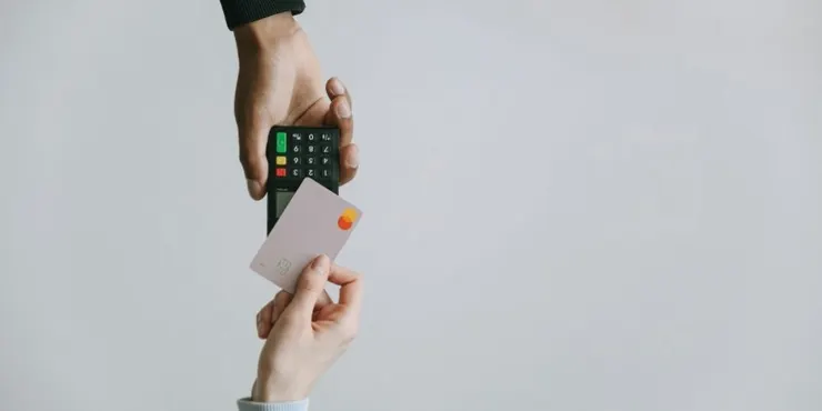 全台資金周轉攻略：急用現金怎麼辦？刷卡換現金流程與常見問題完整解析