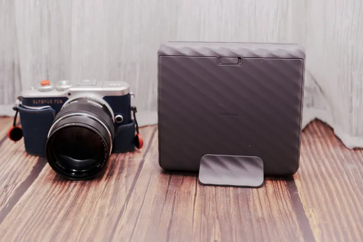 FUJIFILM WIDE
