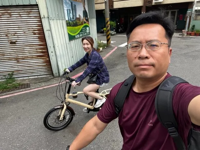 不會變速且騎得很快樂的我老婆