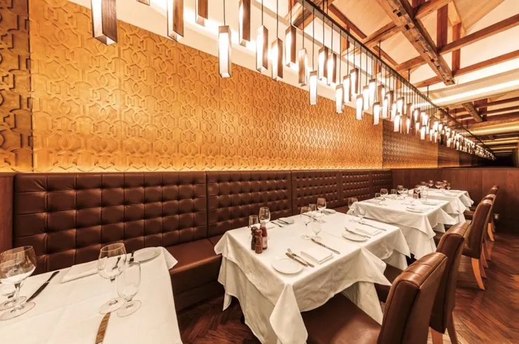 結合紐約奢華與京都雅致的空間