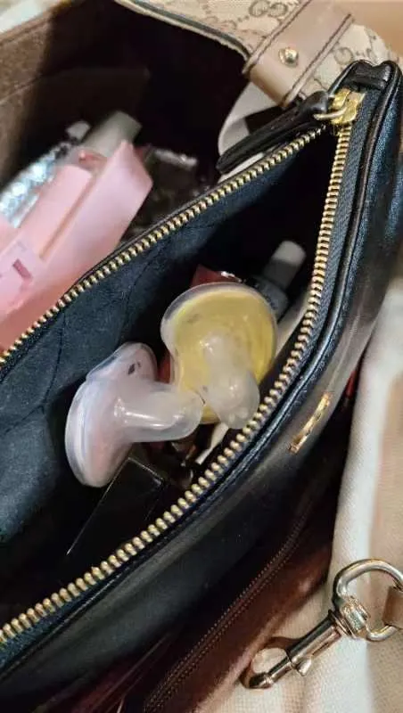 這是為娘化妝包裡最新的彩妝品！