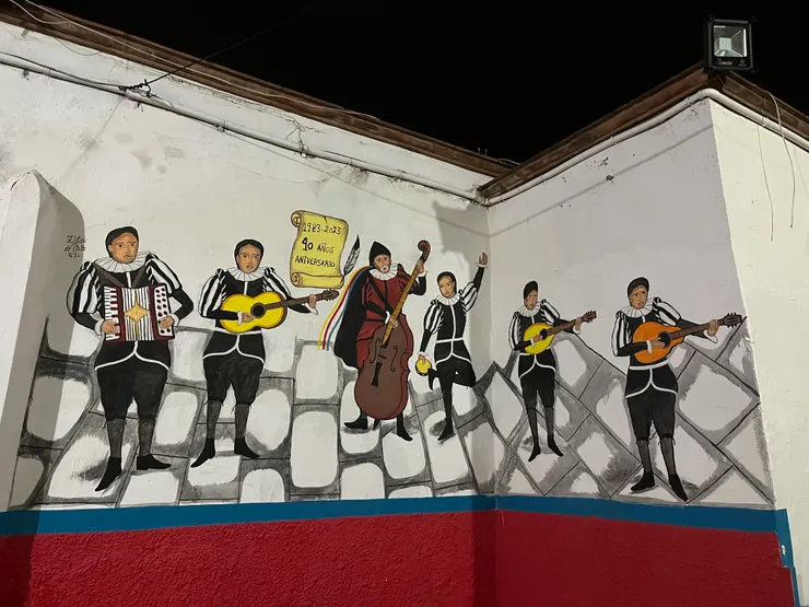 示意街遊音樂會Callejonesdas的壁畫