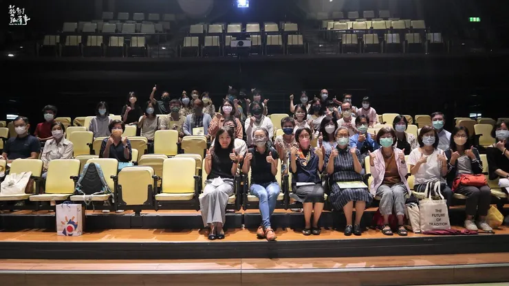 颱風天，感謝風雨無阻前來的觀眾們！