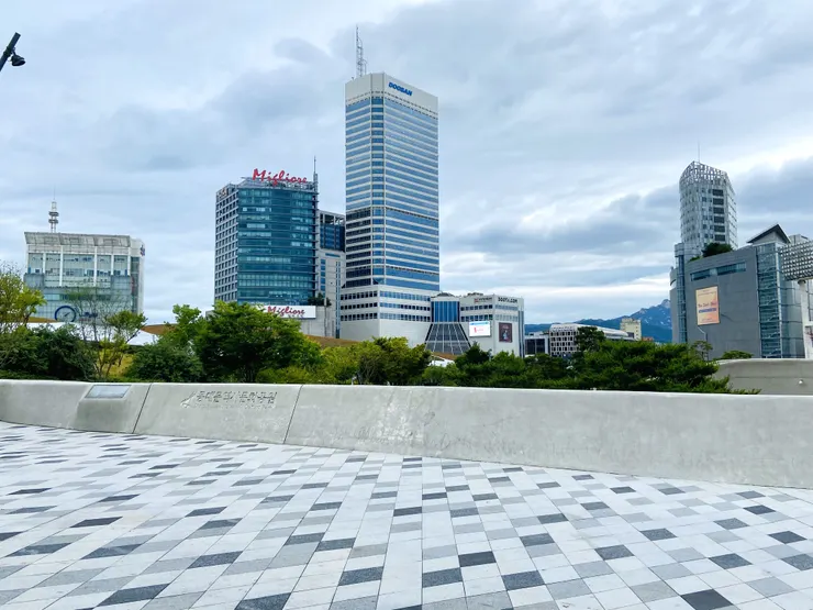 東大門歷史文化公園(Ms. 7 拍攝)