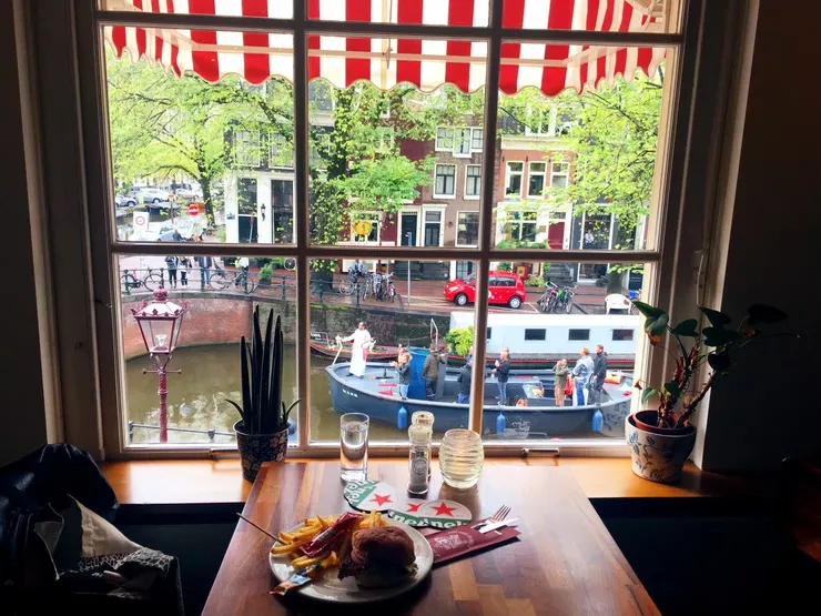 在阿姆斯特丹生日遇上大雨淋成落湯雞 / 隅光攝影