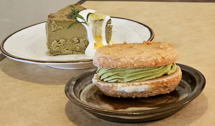 綠島有很多值得去探店的咖啡廳，但價格都蠻高的😭