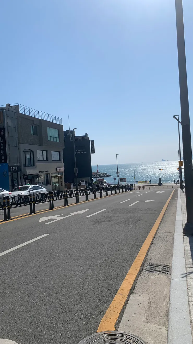 大樓設計在海邊，有海景就更無敵了。