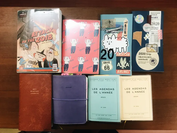 2018年(左上)開始購買價位偏高的手帳,上排左開始迪夢奇,aiueo,TN,下排都是HIGHTIDE