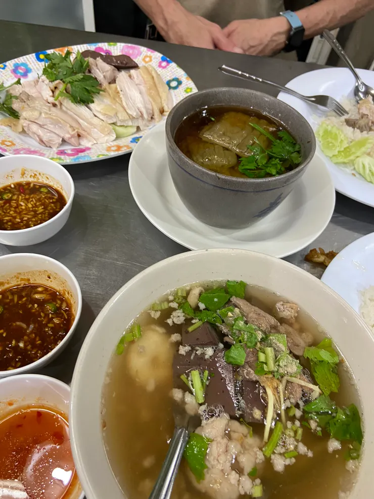 苦瓜排骨湯, 肉丸湯飯
