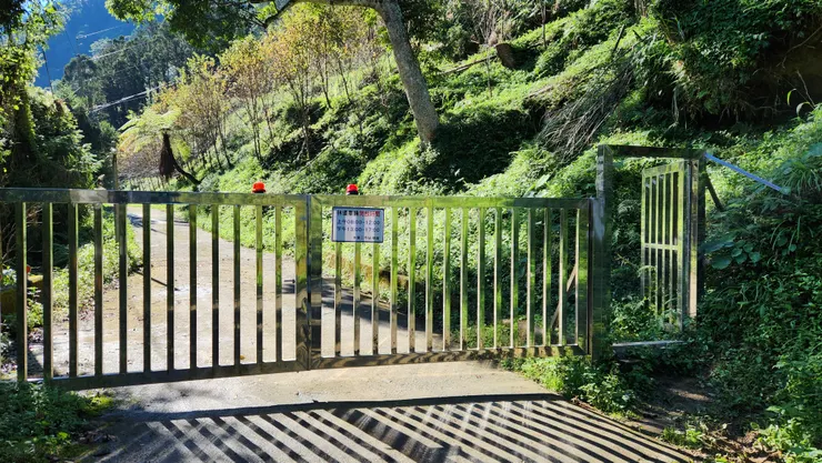 車停在17K管制處