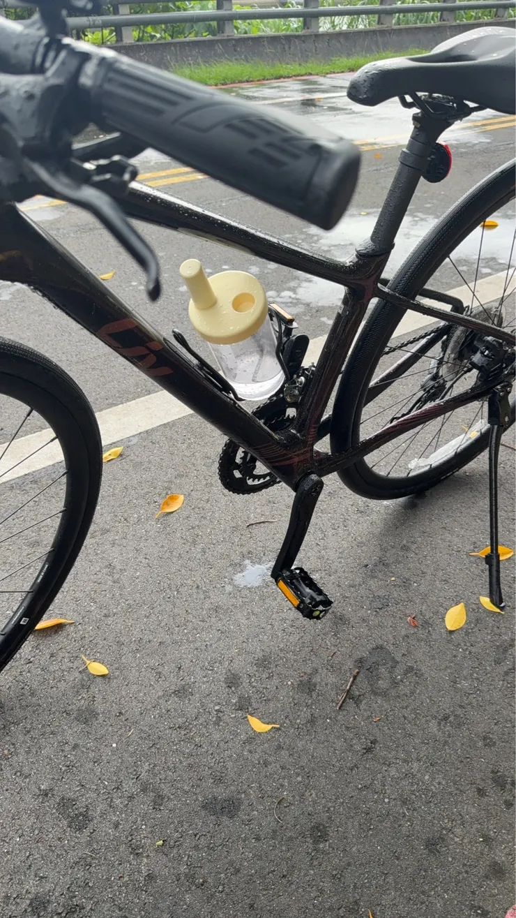 這是我本來用的水壺