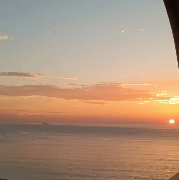 拍不到流星,老大趁地利之便早起拍了日出