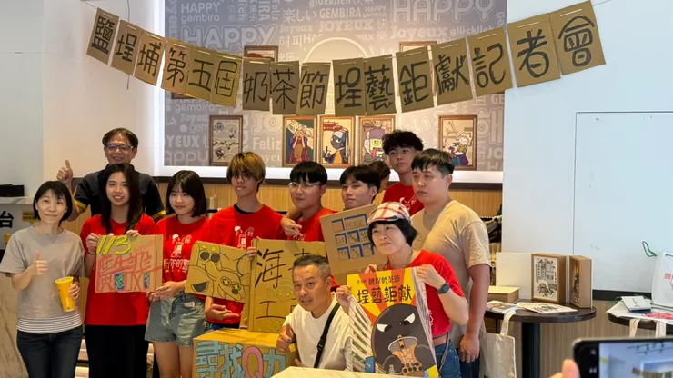 海青工商廣設科，直接把學生拉去參與真實活動