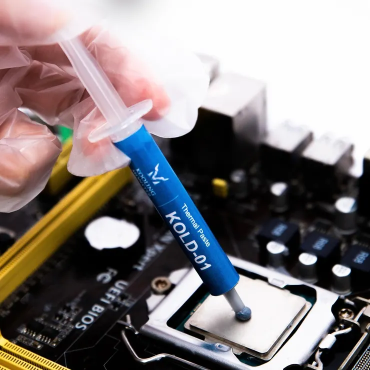 Kooling Monster 販售高品質的散熱膏，並教消費者如何使用。（圖片來源：Kooling Monster 粉專）