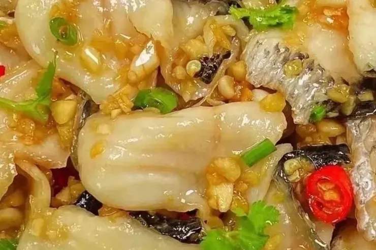 蒜香魚片