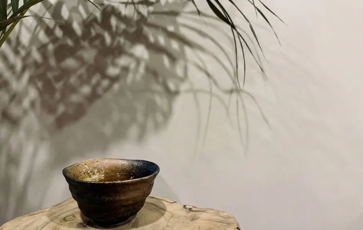 柴燒茶碗。釉彩師傅贈，拍攝於2026.02