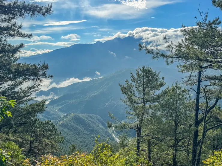 底下的泰雅路和蘭陽溪