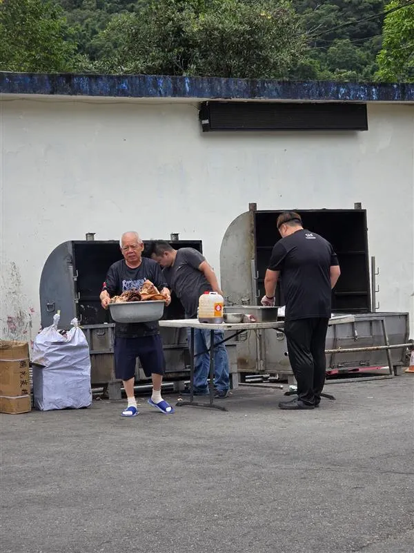 對不起了,山豬~~