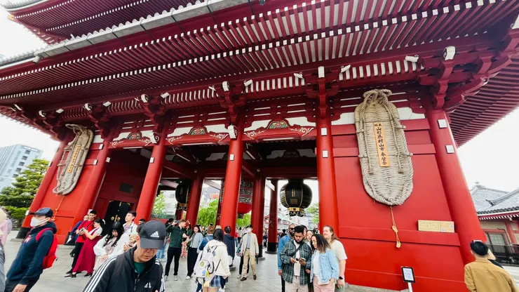 這就很適合我們參拜了。