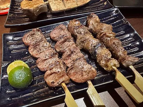 【士林美食】大村武串燒居酒屋-路邊的日式恣意小角落。士林美食