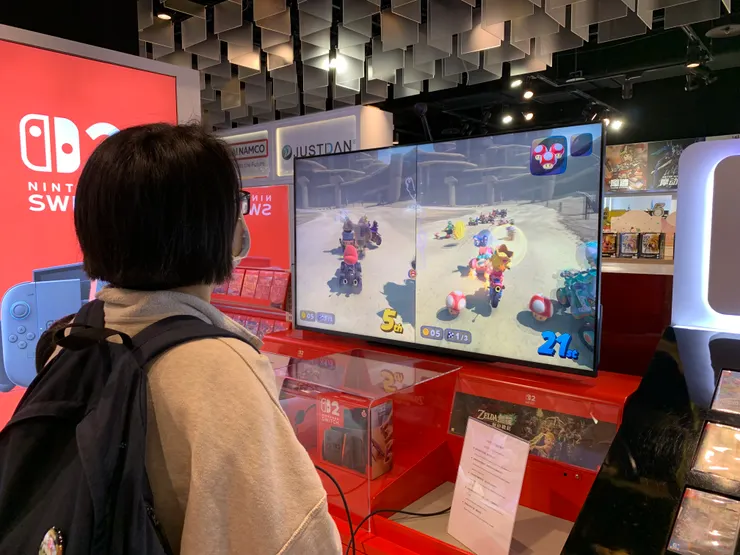 試玩了一下，結果只有「加速香菇」可以用…