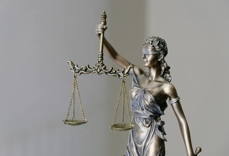 被人資耽誤的法律人