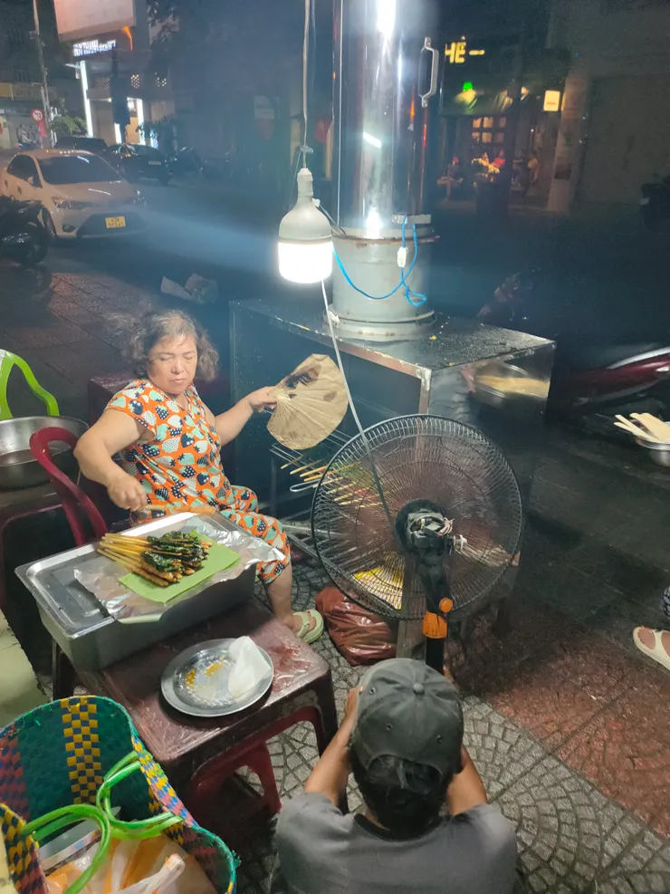 店家完全不會講英文，但是比手畫腳很厲害