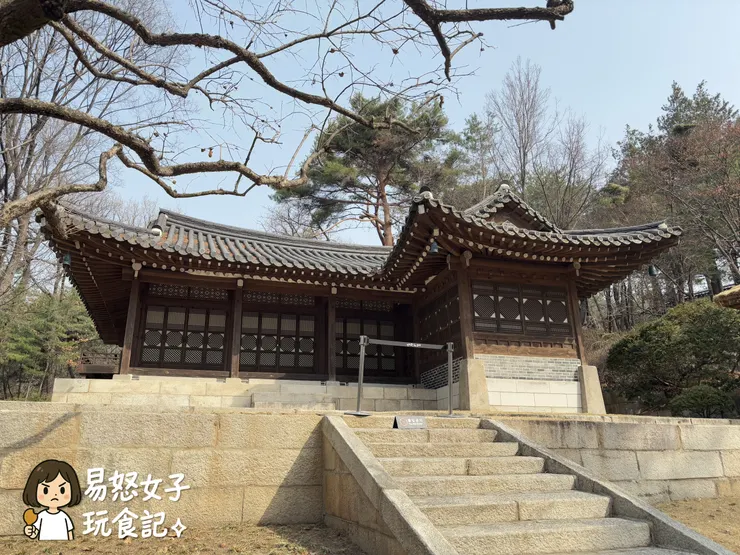 枕流閣，1997 年被指定為首爾市有形文化遺產