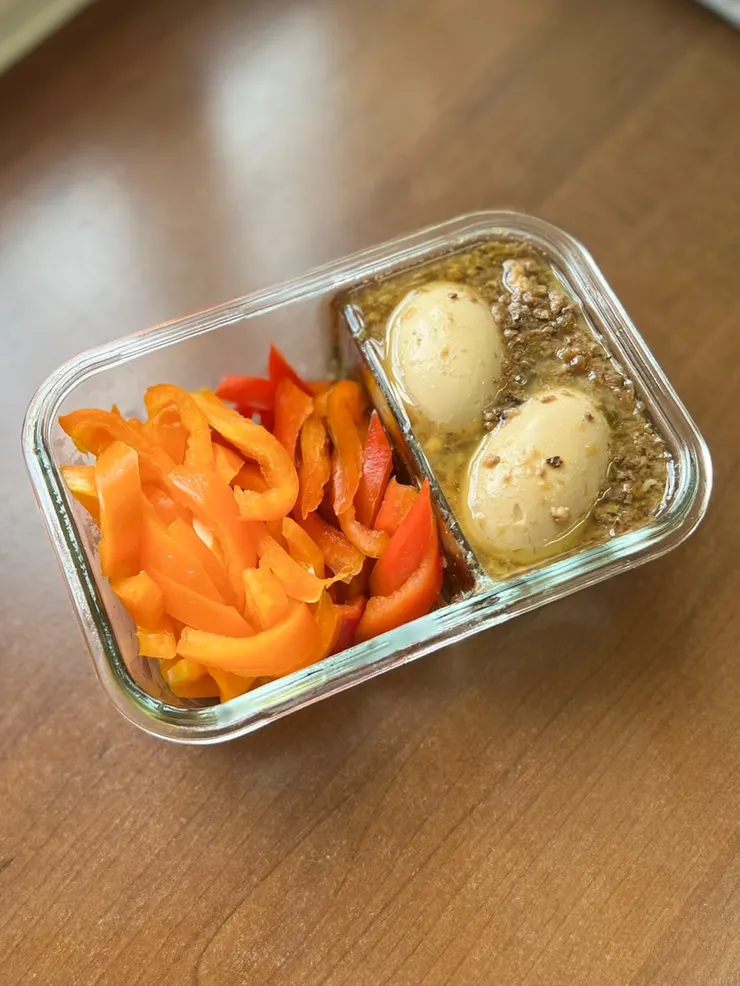 水果甜椒 香菇肉燥 Q綿鴨蛋