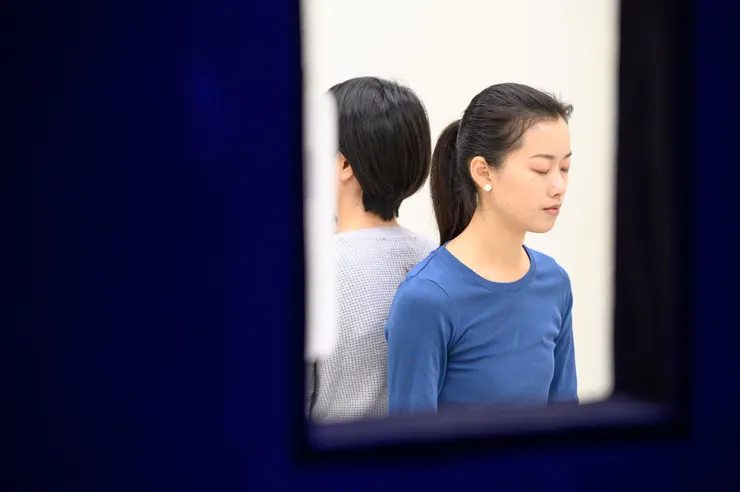 我們的世界不斷在開門「ＯＰＥＮ 開」系列演出，舞者：蘇微淳，鋼琴家：郭欣怡。攝影：王世邦
