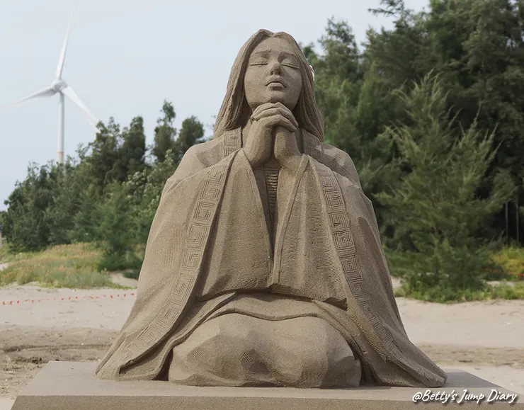 ▲2025苗栗「通霄沙雕藝術節」逍遙沙城/圖片來源：Betty's Jump Diary