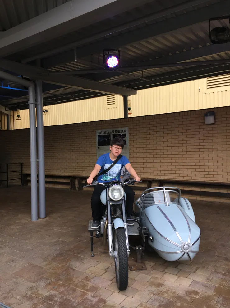 飛天掃帚的照片先收著 看看騎車的就好