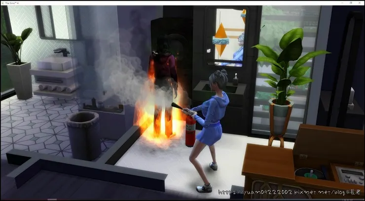 趕緊讓最近的葳莉來滅火。