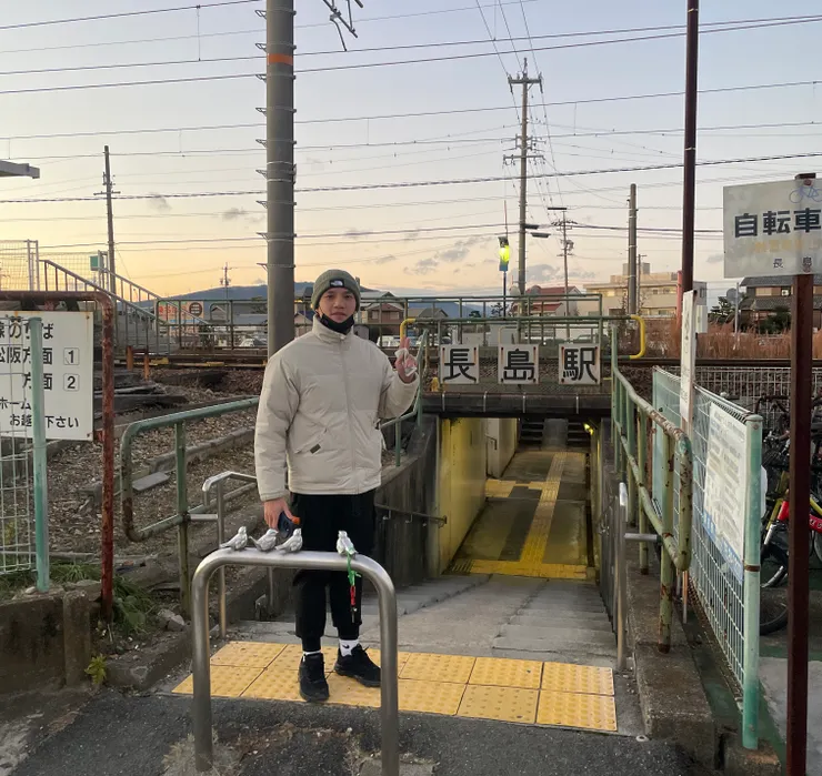 長島站有兩個,我們差點走錯