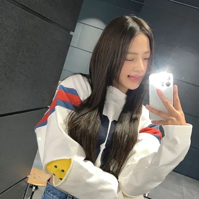 Minji的眼睫毛ʕ˶'༥'˶ʔꨄ的沙龍