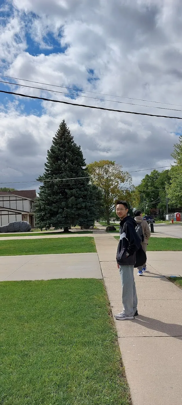 好像大型聖誕樹