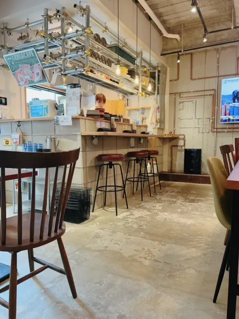 入口處吧檯位置