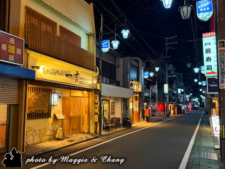 民宿推薦的溫暖晚餐,替我們補充隔天走古道的能量