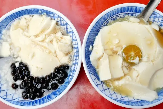 絲滑柔順的手工豆花（圖片截圖於網路）