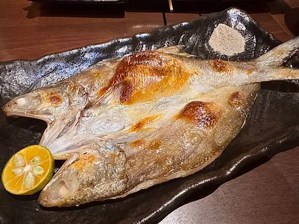 【士林美食】大村武串燒居酒屋-路邊的日式恣意小角落。士林美食