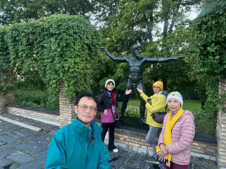 園區雕塑品和植栽