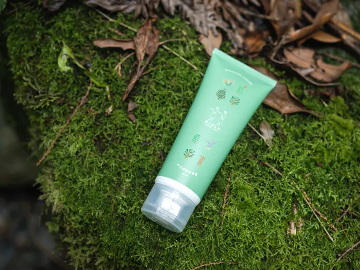 沐光森林舒緩霜！