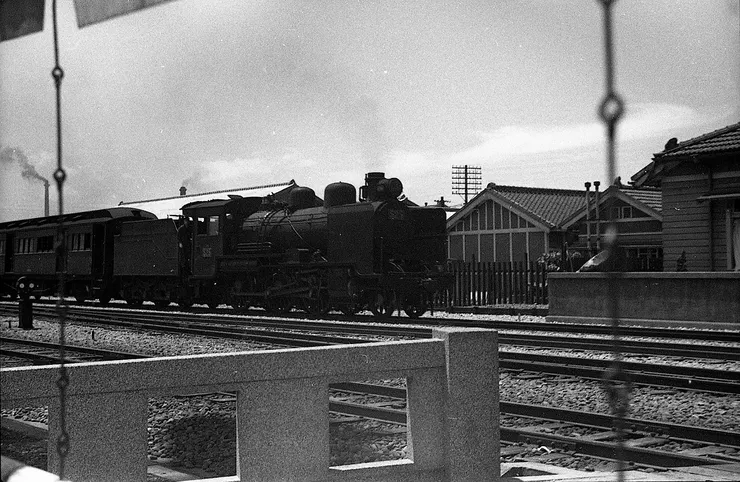 台北車站E500型列車,約1938-42年
