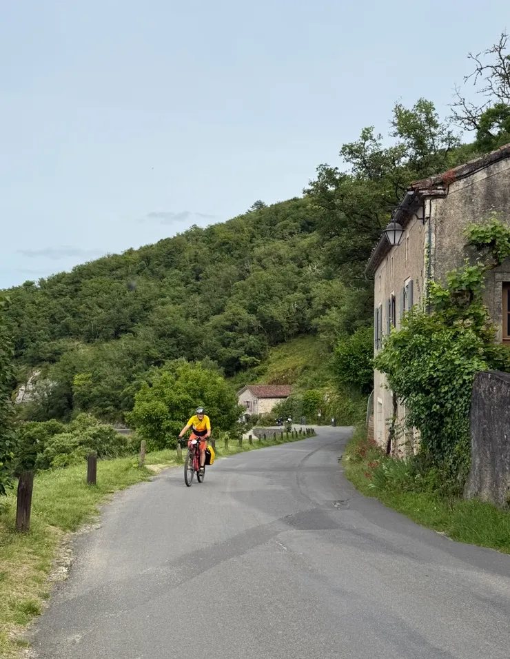 今天晚上都不知道要住在哪裡的勇敢旅人
